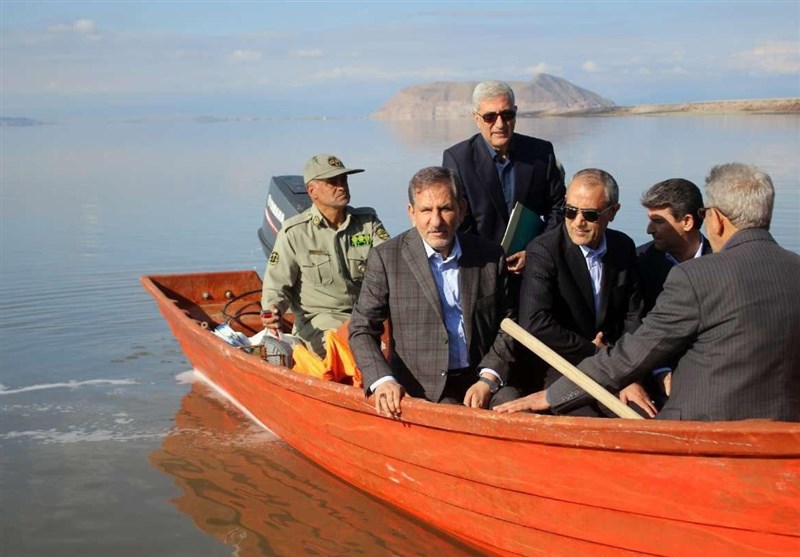 ارومیه | کابوس شدن رویای احیای دریاچه ارومیه با جذب کمک‌های ارزی