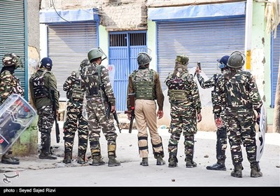 ادامه درگیری مردم کشمیر با پلیس هند