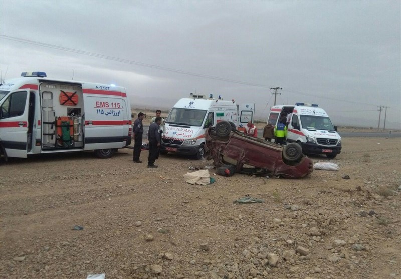 اصفهان| واژگونی یک خودرو در محور شهرضا ـ آباده؛ ‌10 نفر مصدوم شدند