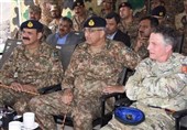 حمایت انگلیس از حصار کشی پاکستان در مرزهای مورد مناقشه با افغانستان