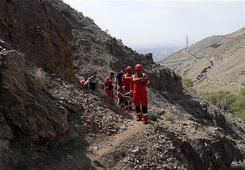 خرم‌آباد| 3 کوهنورد مفقود شده در کوه پریز دورود پیدا شدند