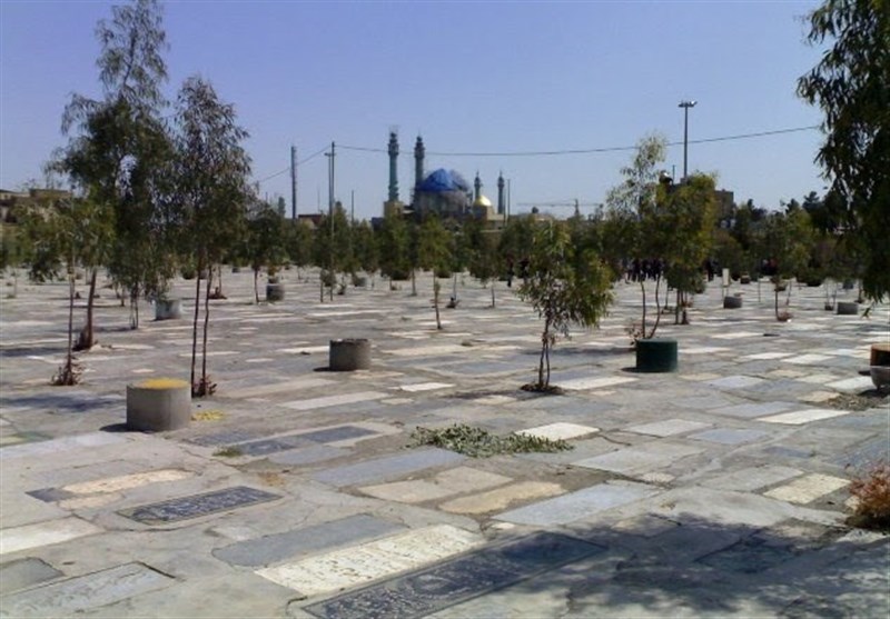 قم| تبدیل قبرستان نو شهر قم به فضای باز شهری