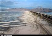 آذربایجان غربی| حجم آب دریاچه ارومیه در عرض یک سال 90 میلیون متر مکعب کاهش یافت