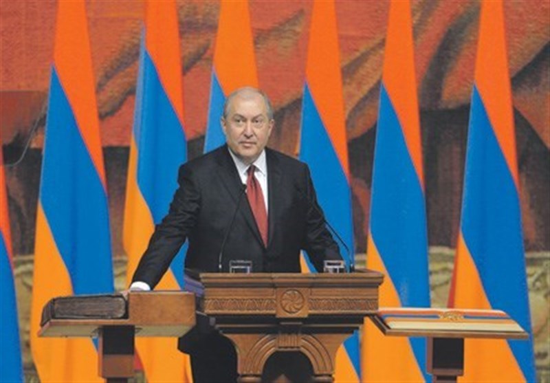 Armenia Seeks Putin&apos;s Help for Return of Servicemen Held by Baku