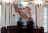 دیدار سفیر ایران با مدیر اجرایی نمایشگاه هوایی ترکیه
