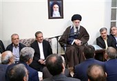 تکرار/ امام خامنه‌ای در جمع کارگزاران نظام: اگر اعمال نیک گذشته را انجام نمی‌دهید،‌ بدانید عقب رفته‌اید
