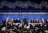 امام خامنه‌ای:‌حمله به سوریه جنایت است/رئیس‌جمهور آمریکا، رئیس‌جمهور فرانسه و نخست‌وزیر انگلیس جنایتکارند