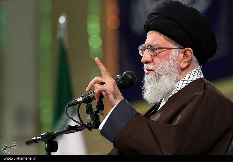 دشمن قوتیں تمام تر وسائل اور امکانات کے باوجود، ایران کا کچھ نہیں بگاڑ سکیں، امام خامنہ ای