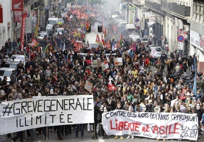 Arrests, Injuries as French Protesters Challenge Macron