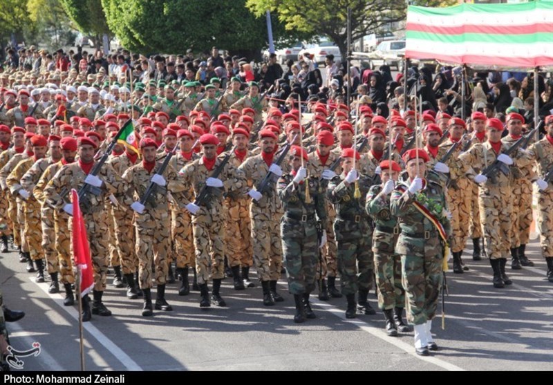 آذربایجان شرقی| مراسم رژه نیروهای مسلح به مناسبت روز ارتش در میانه به روایت تصویر
