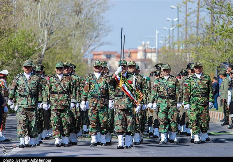 اردبیل| رژه نیروهای مسلح به مناسبت روز ارتش به روایت تصویر