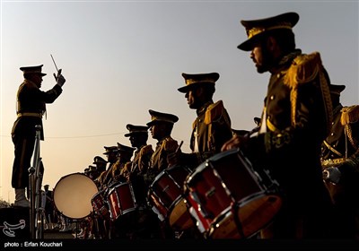 Military Parade Held in Tehran to Mark National Army Day