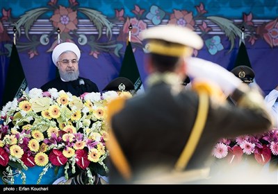 Military Parade Held in Tehran to Mark National Army Day