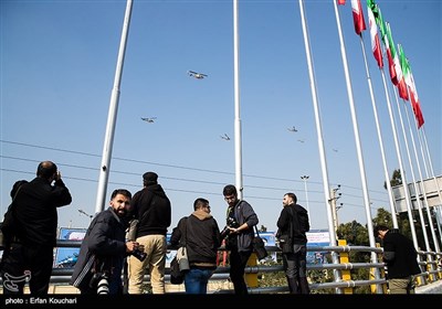 Military Parade Held in Tehran to Mark National Army Day