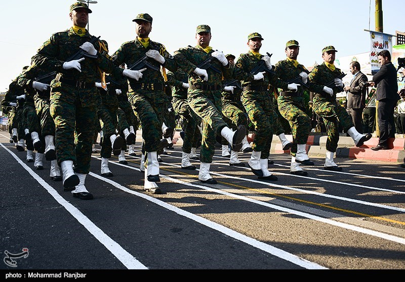 مشهد|مراسم رژه روز ارتش در مشهدمقدس برگزار شد