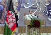«اسماعیلخان»: محاسبات آمریکا سبب ادامه جنگ در افغانستان شد