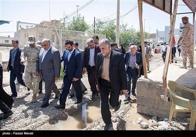 بازدید محمدجواد آذری جهرمی وزیر ارتباطات و فناوری از مناطق زلزله زده کرمانشاه