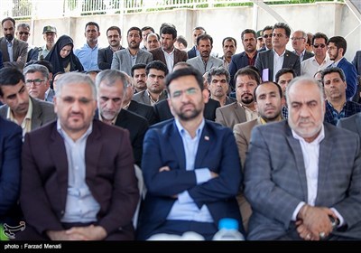 سفر وزیر ارتباطات و فناوری اطلاعات به مناطق زلزله زده کرمانشاه