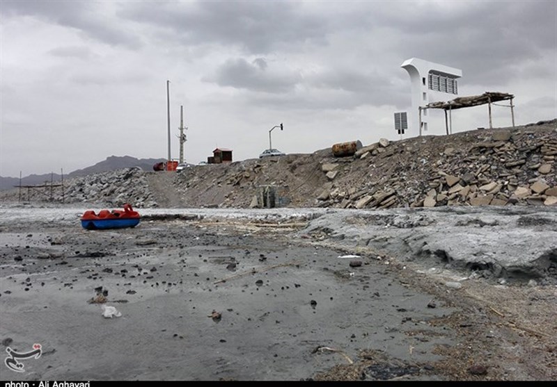 آذربایجان غربی| تراز دریاچه ارومیه 11 سانتی متر کاهش یافت