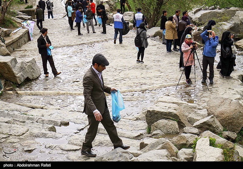 زنجان|معابر نامناسب جمع‌آوری مکانیزه زباله را با مشکل روربه‌رو کرده است