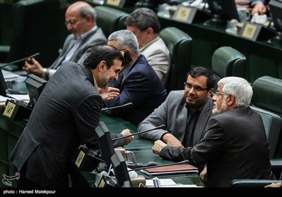 محمدرضا عارف در نشست مشترک قوای سه‌گانه