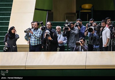 عکاسان خبری در نشست مشترک قوای سه‌گانه در مجلس