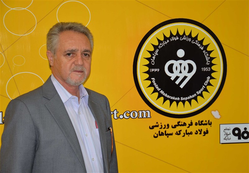اصفهان| تابش: عضویت کفعمی در هیئت‌مدیره پیشنهاد فولادمبارکه بود؛ هنوز نقش‌جهان را تحویل نداده‌اند