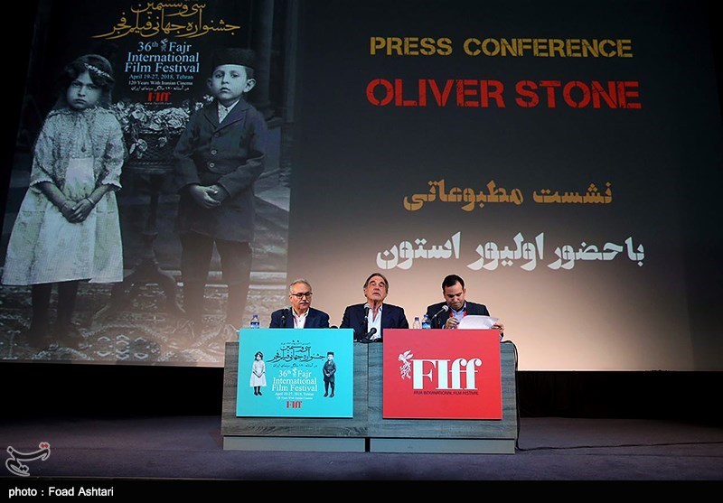 نشست مطبوعاتی الیور استون در جشنواره جهانی فیلم فجر