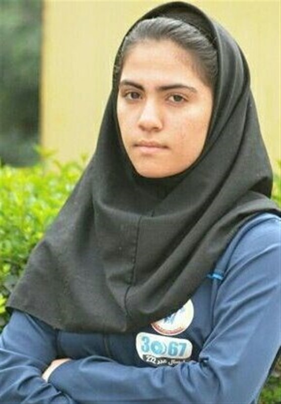 اولین وزنه‌بردار دختر ایران در مسابقات قهرمانی نوجوانان آسیا به روی تخته رفت