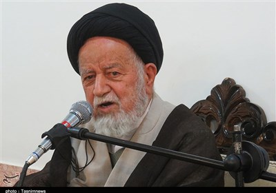 ظرفیت مساجد برای حل مشکلات مردم بهکار گرفته شود