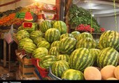بازار یلدا زیر نظر دوربین‌های نظارتی در استان خراسان جنوبی؛ کیفیت محصولات عامل تفاوت قیمت میوه است