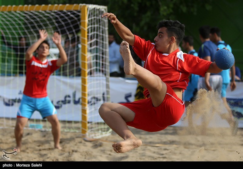 مسابقات المپیاد استعدادهای برتر هندبال ساحلی کشور در بوشهر برگزار می‌شود