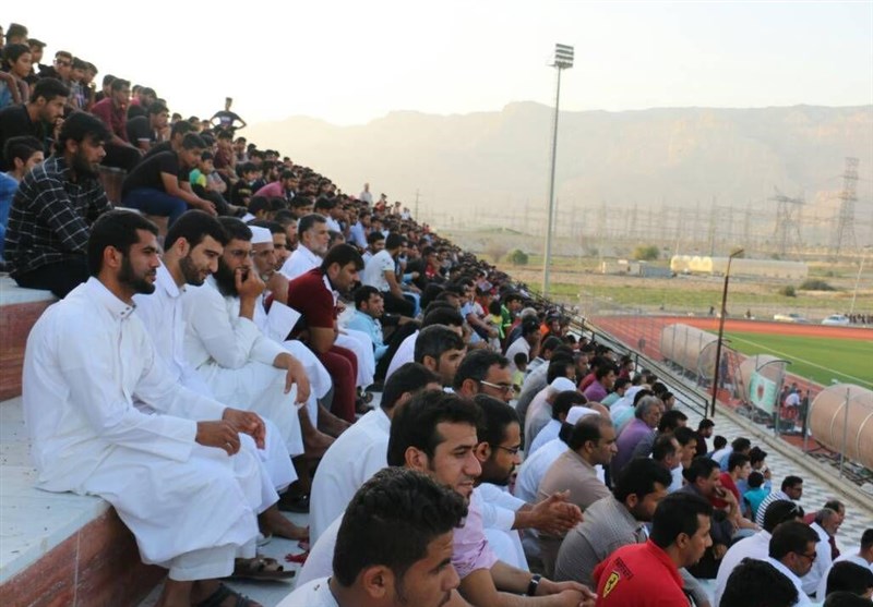 بوشهر|مسابقات فوتبال جام ساحل خلیج فارس در اخند عسلویه برگزار شد