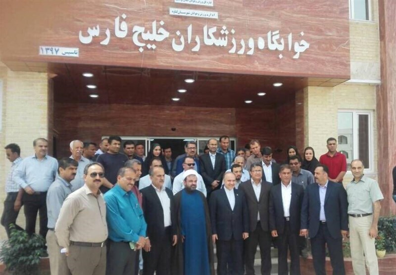 بوشهر|وزیر ورزش: تیم ملی در جام جهانی فوتبال از حیثت ایران دفاع می‌کنند