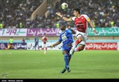 دیدار تیم های فوتبال استقلال و خونه به خونه