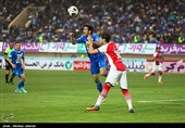 دیدار تیم های فوتبال استقلال و خونه به خونه