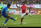 دیدار تیم های فوتبال استقلال و خونه به خونه