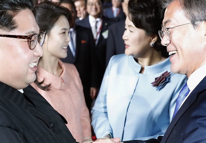 ٹرمپ کے انکار کے بعد، شمالی کوریا کے سربراہ کی جنوبی کوریا کے سربراہ سے اچانک ملاقات