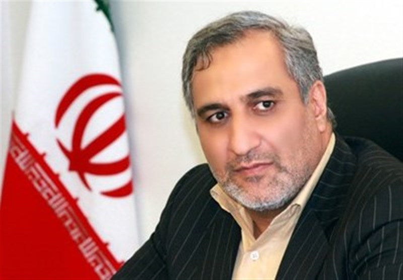 آمریکا به دنبال خالی کردن بازار ایران از کالاهای اساسی است