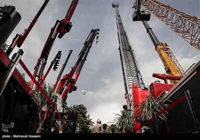 International Oil, Gas Exhibition Underway in Tehran