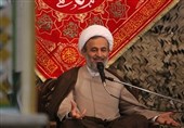 مرکزی| پناهیان: انقلاب اسلامی یکی از قدرتهای بزرگ بین المللی در جهان است