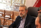 لاریجانی: شهرداری تهران باید برای بهبود هوای تهران برنامه‌ریزی کند