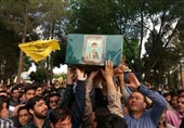 اصفهان| پیکر شهید مدافع حرم &quot;حمید خدابخشی&quot; به خاک سپرده شد