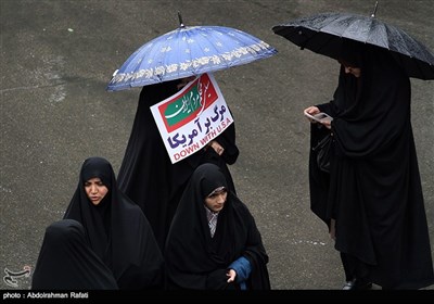 راهپیمایی نمازگزاران در محکومیت امریکا - همدان