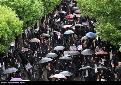 راهپیمایی نمازگزاران در محکومیت امریکا - همدان