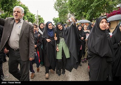 راهپیمایی نمازگزاران در محکومیت امریکا - کرمانشاه