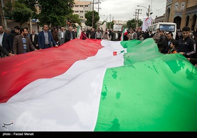 راهپیمایی نمازگزاران در محکومیت امریکا - کرمانشاه