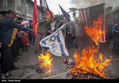 راهپیمایی نمازگزاران در محکومیت امریکا - کرمانشاه