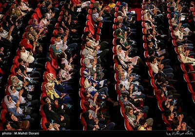 Iranian Twins Convene to Celebrate Twins and Multiples National Day