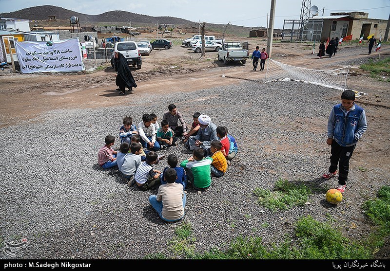 سفیران کار و تلاش مازندران در اردوهای جهادی بسیج سازندگی